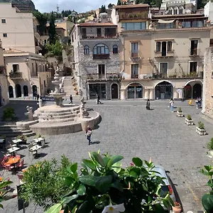 Casa Antica Savoia , Taormina Italy