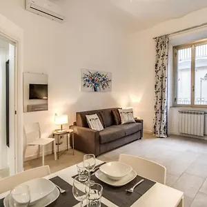 Newly Renovated By The Vatican Apartament Rzym